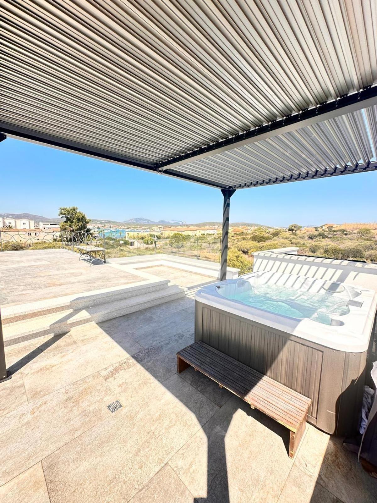 Villa Giulia Golfo Aranci Exterior photo