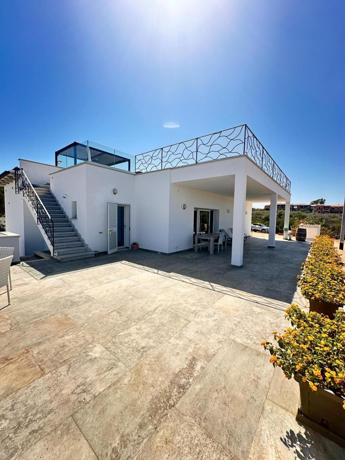 Villa Giulia Golfo Aranci Exterior photo